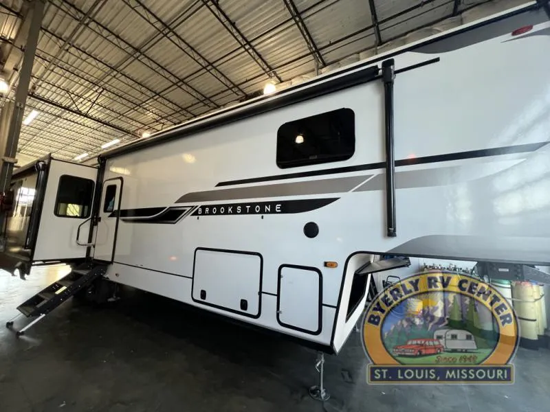 2025 Coachmen Brookstone 370RLLO - Photo 2