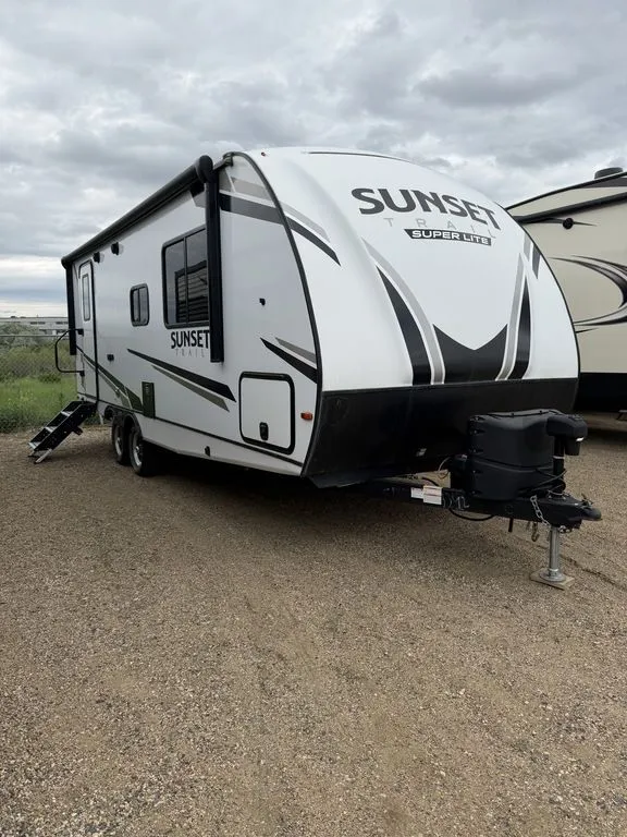 2022 CrossRoads Sunset Trail Super Lite SS212RB - Photo 2
