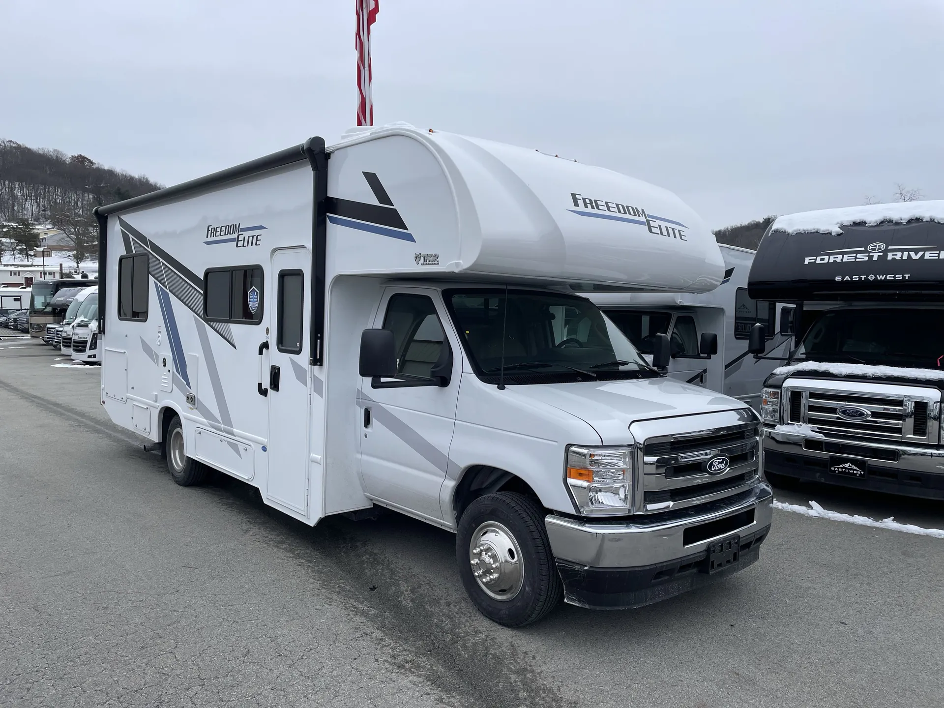 2026 Thor Motor Coach Freedom Elite 25HZ - Photo 2