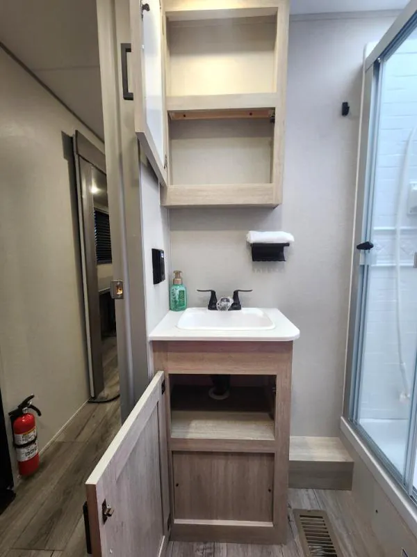 2026 Coachmen Catalina Legacy Edition 323MAZE, Photos photo 50