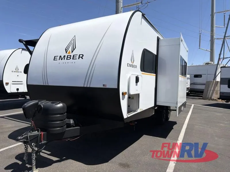 2026 Ember RV E-Series 21RKE - Photo 3