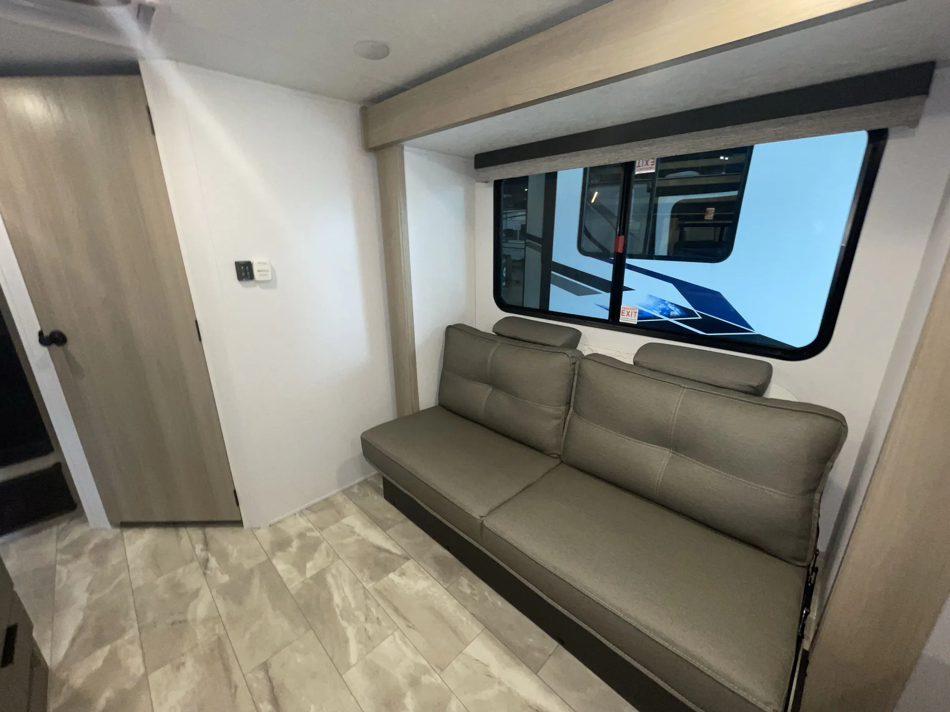 2025 Dutchmen Kodiak Cub 160RB — living area main
