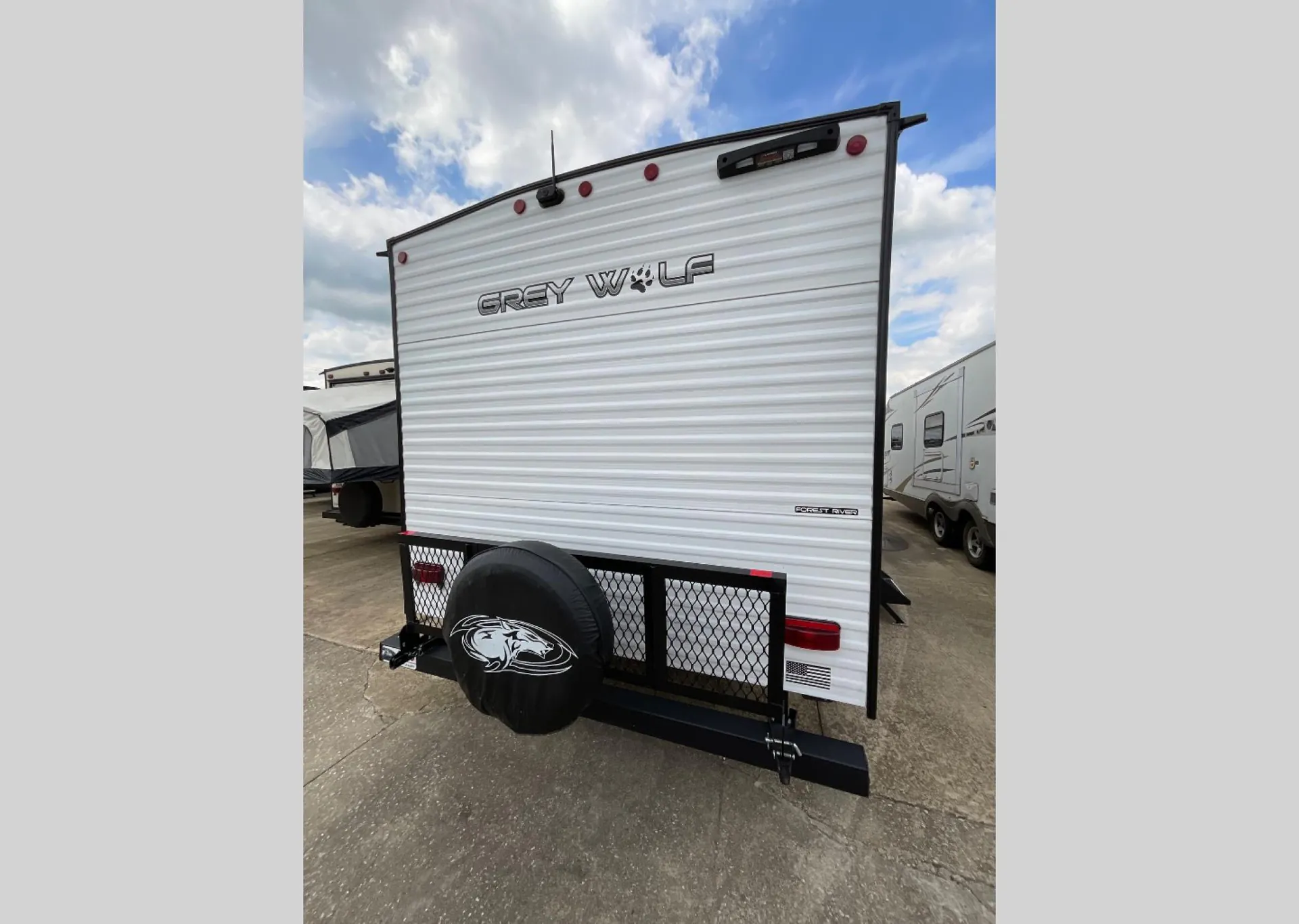 2024 Forest River Cherokee Grey Wolf 27DBH — Photo 7