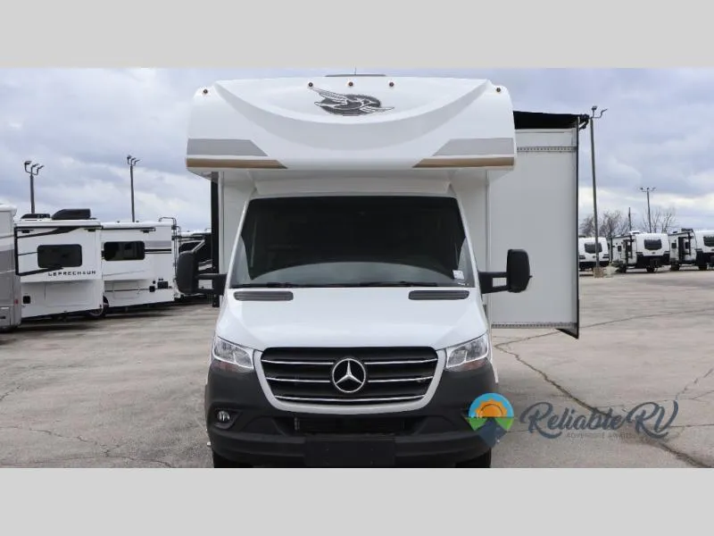 2024 Jayco Melbourne 24L - Photo 3