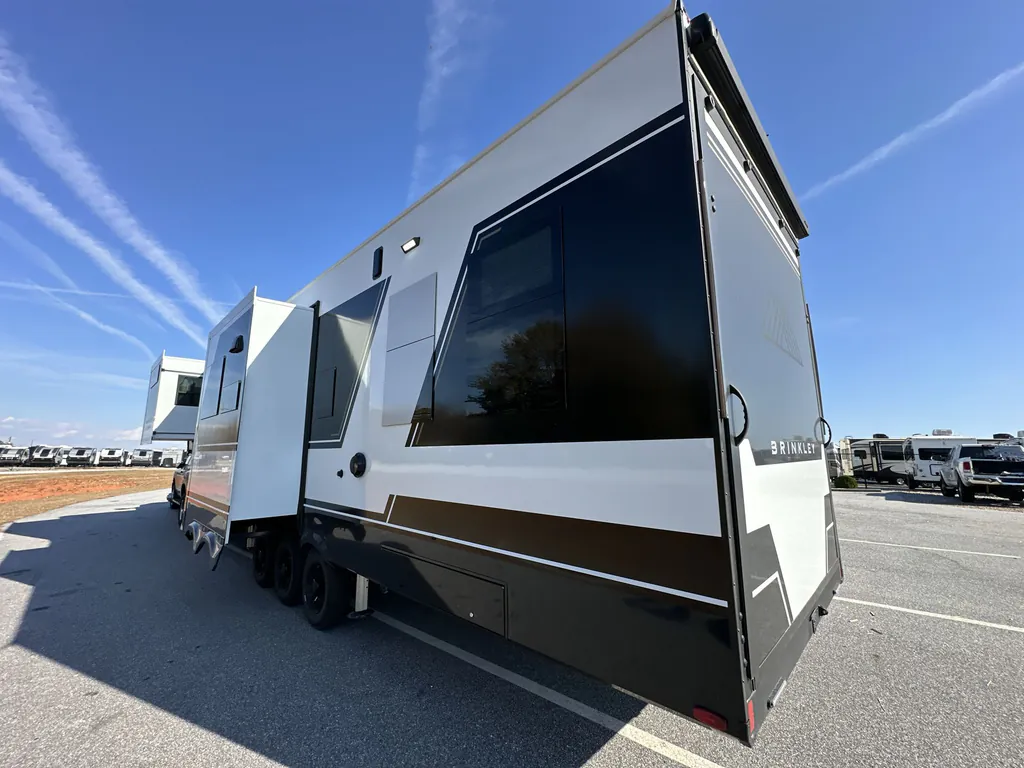 2026 Brinkley Model G 3520, Photos photo 3
