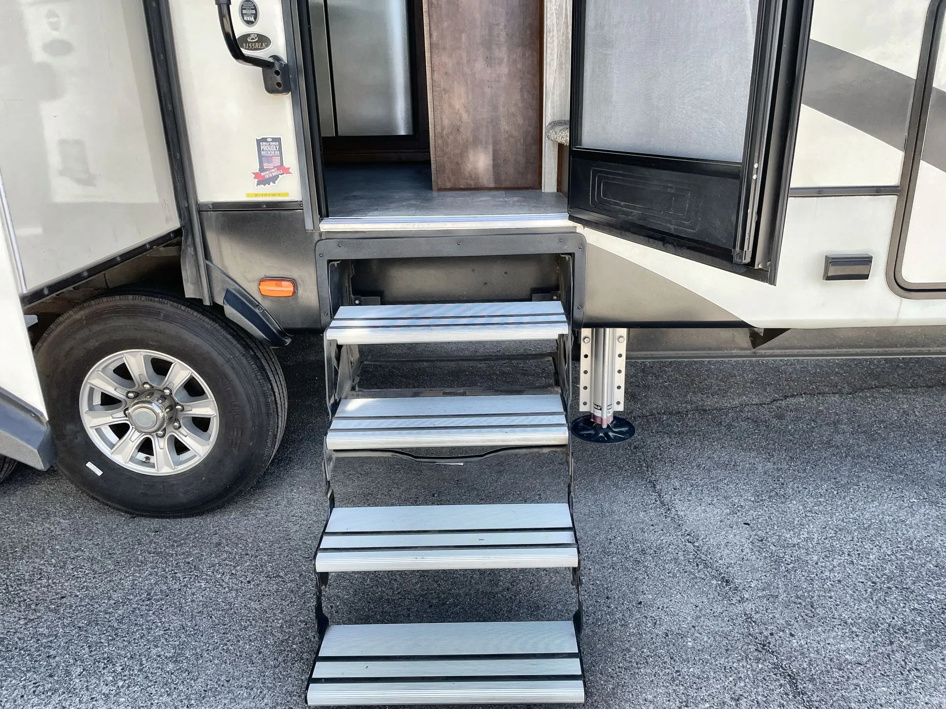 2018 Heartland Big Country 3155RLK - Photo 4