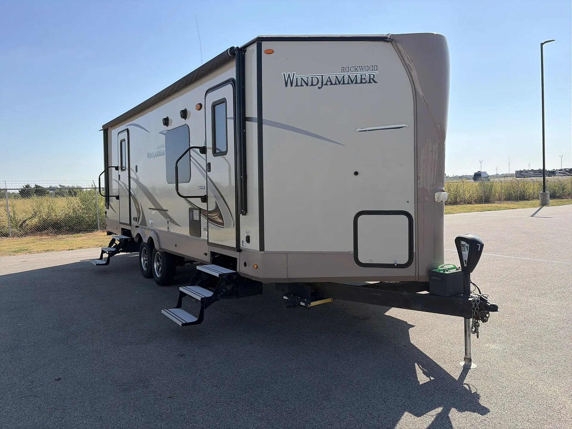 2019 Forest River Rockwood Windjammer 2618V - Photo 2