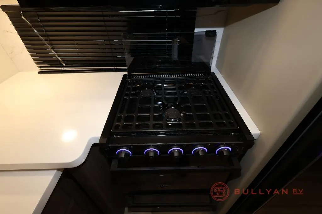 2027 Keystone Cougar 320RDS - Photo 3