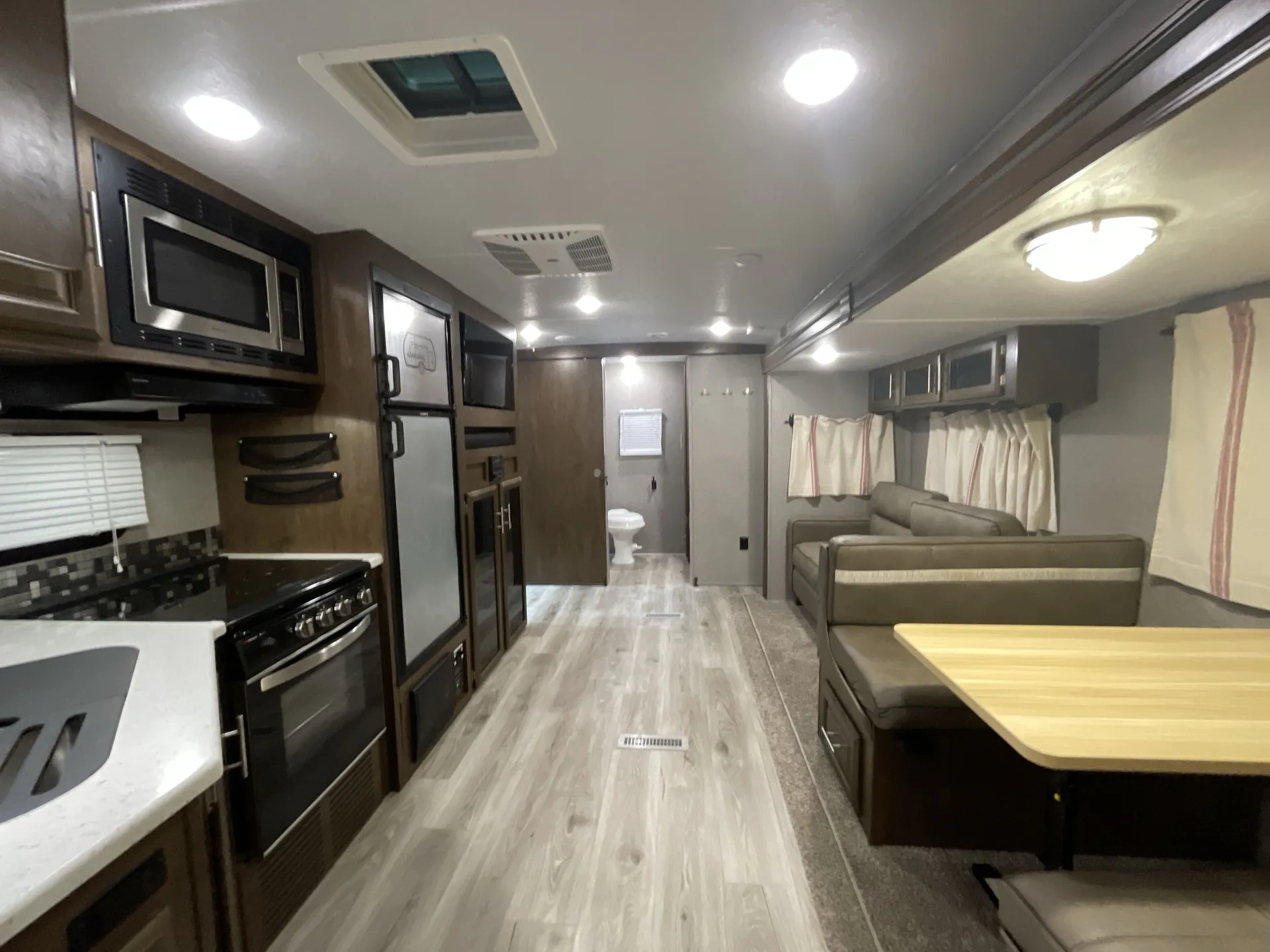 2020 Forest River Flagstaff Super Lite 26RBWS — living area main