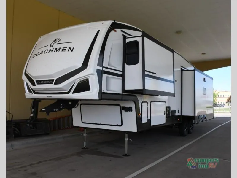 2027 Coachmen Chaparral 336TSIK - Photo 2