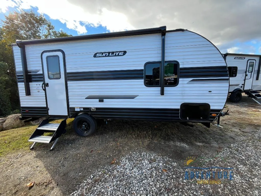 2026 Sunset Park RV Sun Lite LTD 19RB - Photo 4