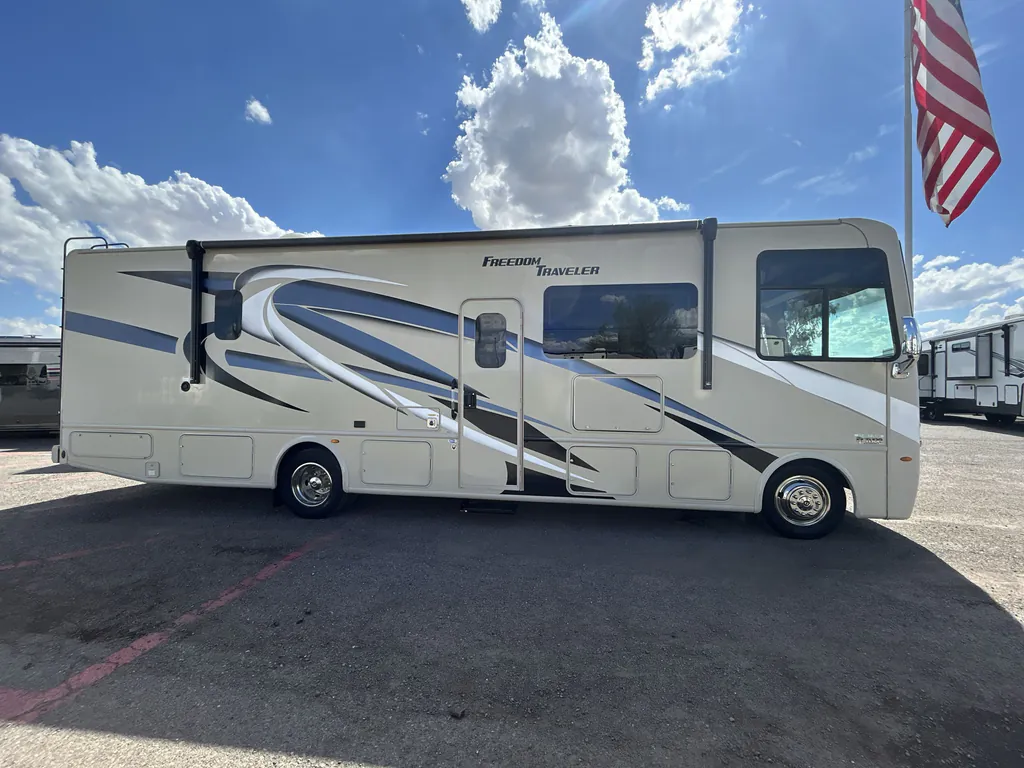 2022 Thor Motor Coach Freedom Traveler A32, Photos photo 5