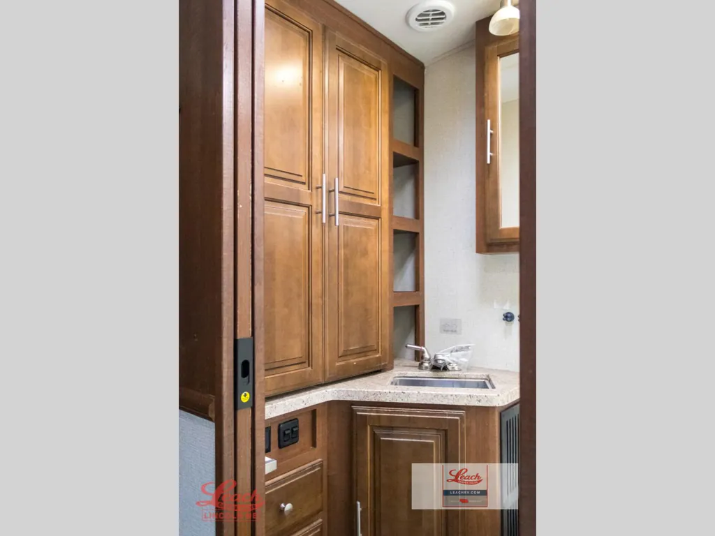 2018 Forest River Georgetown 5 Series GT5 36B5, Photos photo 32