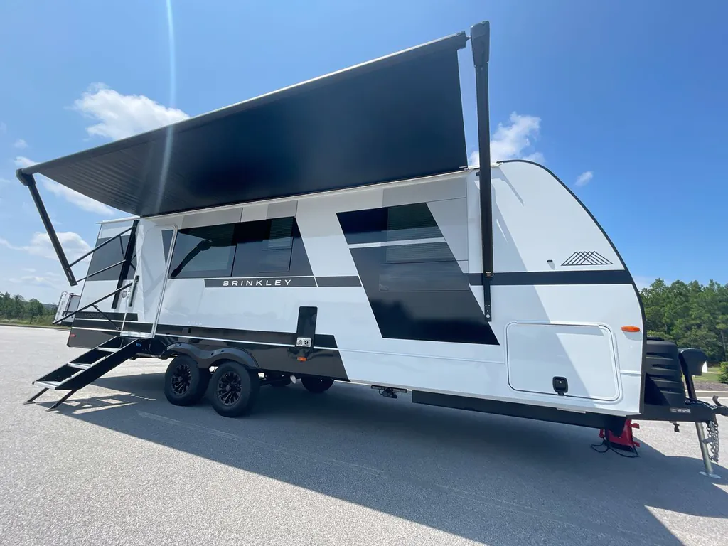 2026 Brinkley Model I 265, Photos photo 9