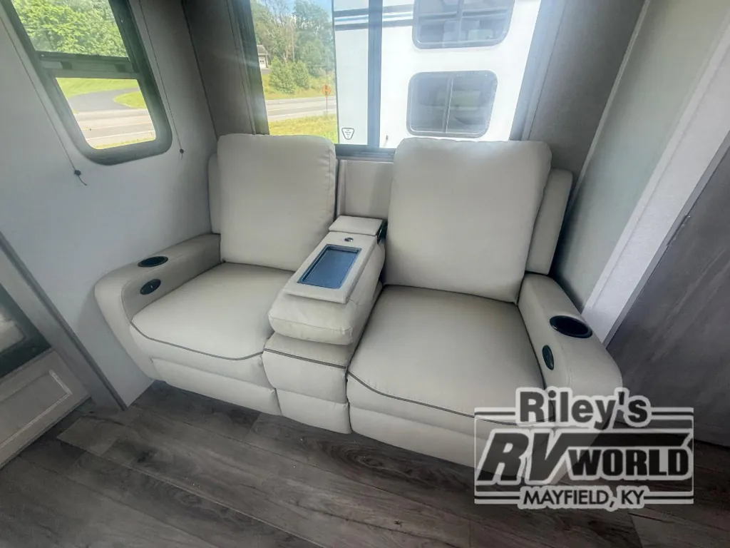 2026 Coachmen Catalina Legacy Edition 283RNR, Photos photo 30