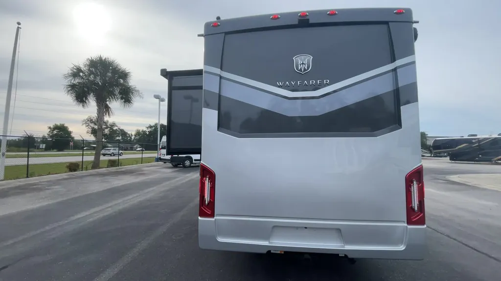 2027 Tiffin Wayfarer 25 PW, Photos photo 8
