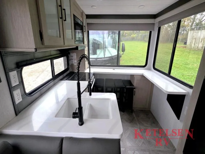 2024 Forest River Wildwood 29VIEW - Photo 4