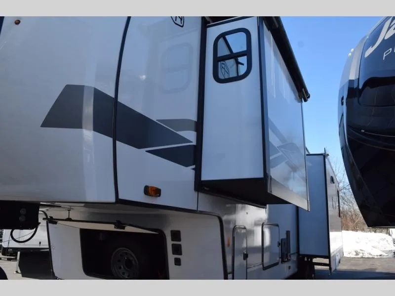 2025 Forest River Sabre 33RLP - Photo 3