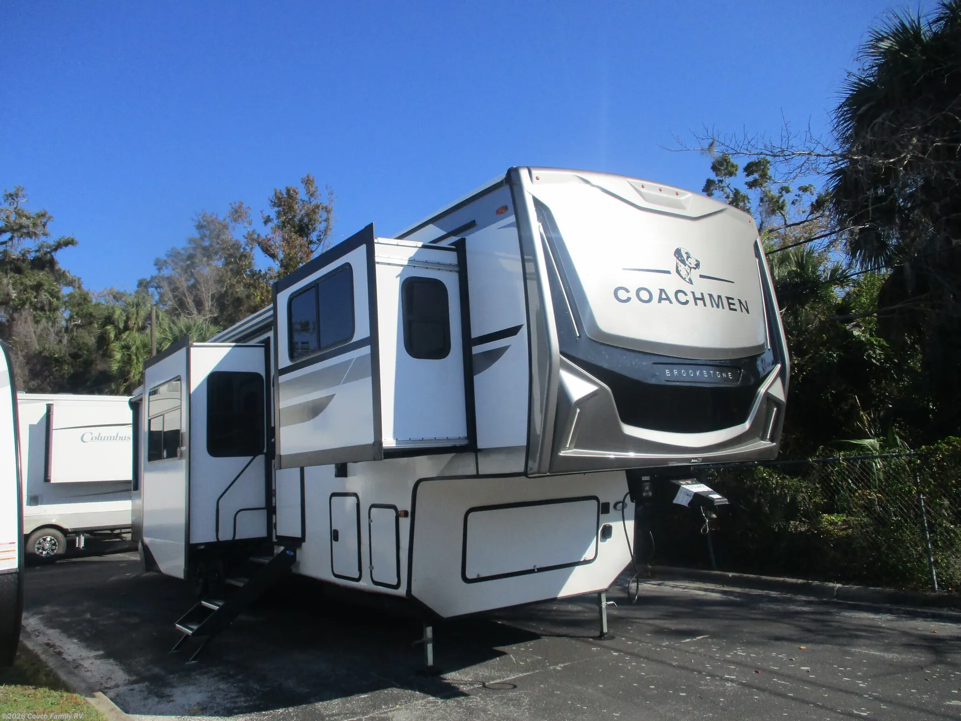 2026 Coachmen Chaparral 381DBL - Photo 2