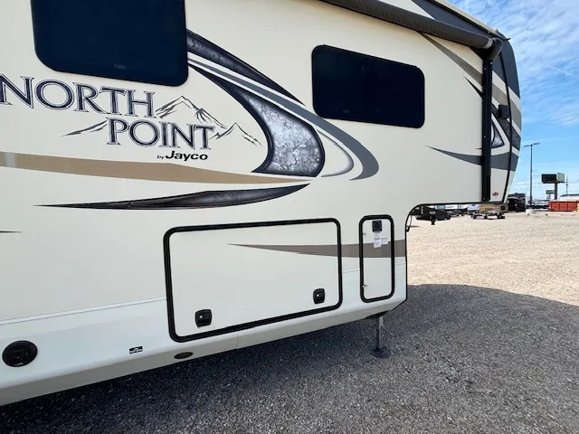 2018 Jayco North Point 379DBFS - Photo 2
