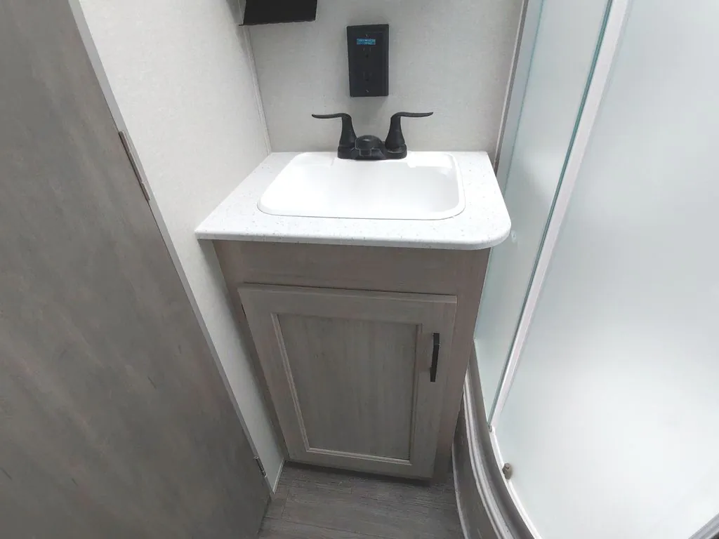 2026 Forest River Aurora 29TQS — Photo 7