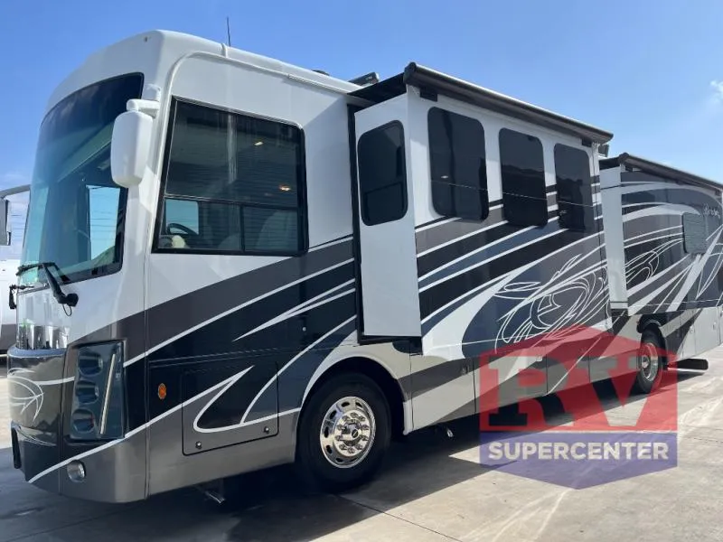 2021 Forest River Berkshire XL 37A - Photo 4