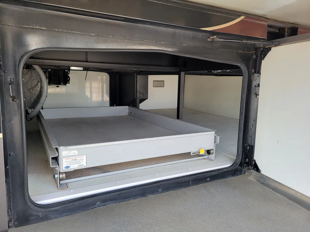 2018 Fleetwood Pace Arrow LXE 38F, Photos photo 30