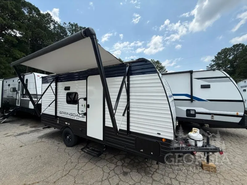 2025 Keystone Springdale 1800BH - Photo 2