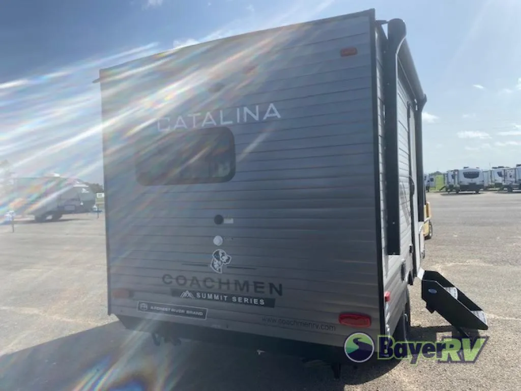 2027 Coachmen Catalina Summit Series 7 134RKX - Photo 3