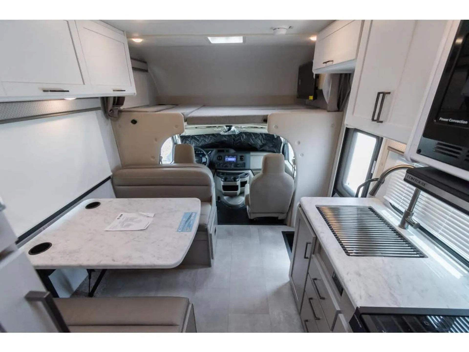 2026 Thor Motor Coach Chateau 22Z - Photo 3