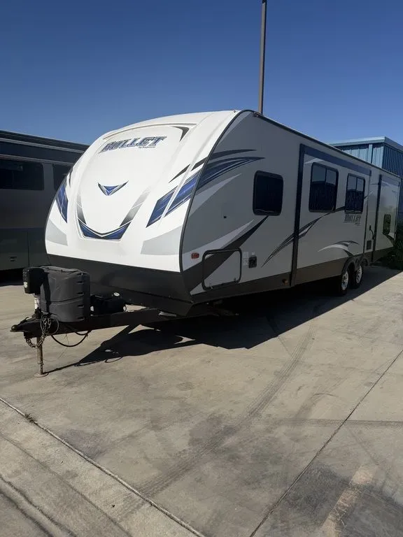 2019 Keystone Bullet Premium 308BHSWE - Photo 4