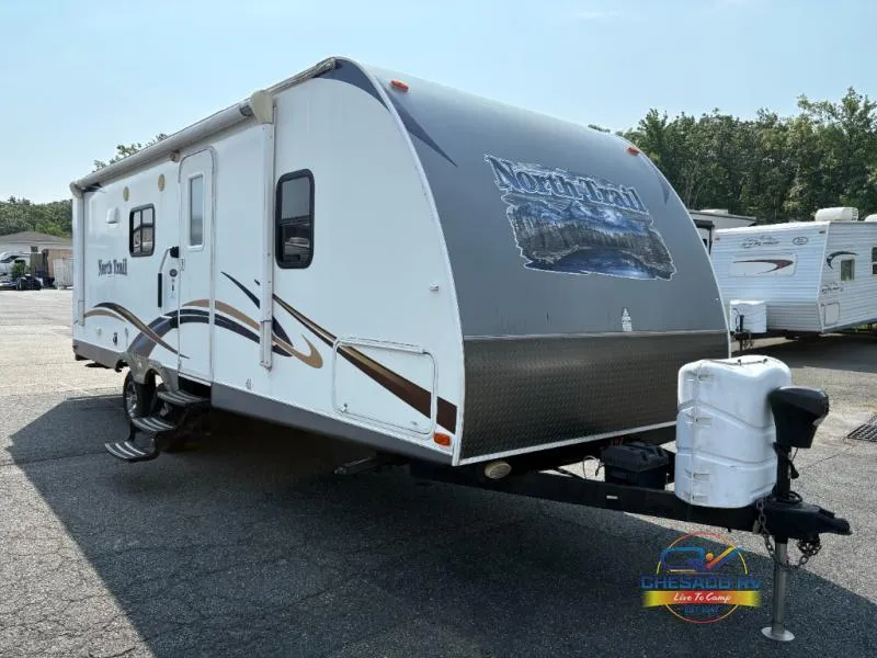 2014 Heartland North Trail Ultra-Lite Travel Trailer 22FBS - Photo 4