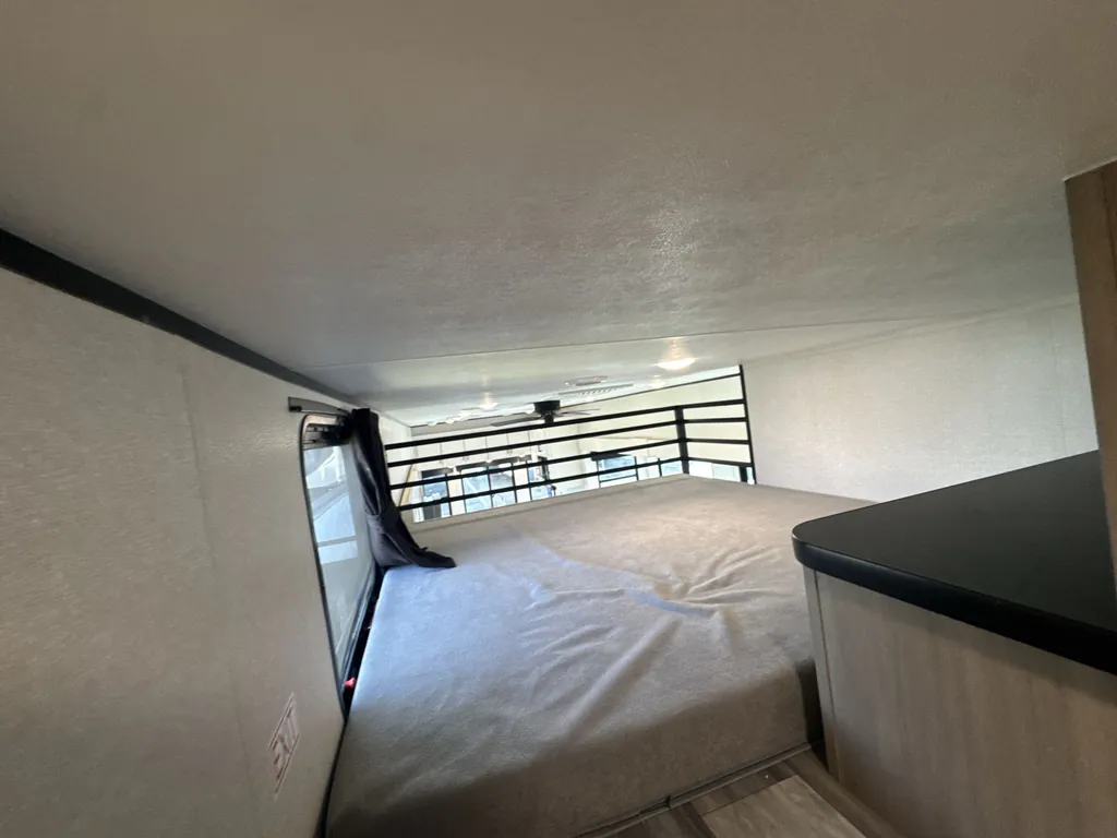 2026 Jayco Jay Flight Bungalow 404LOFT DS, Photos photo 17