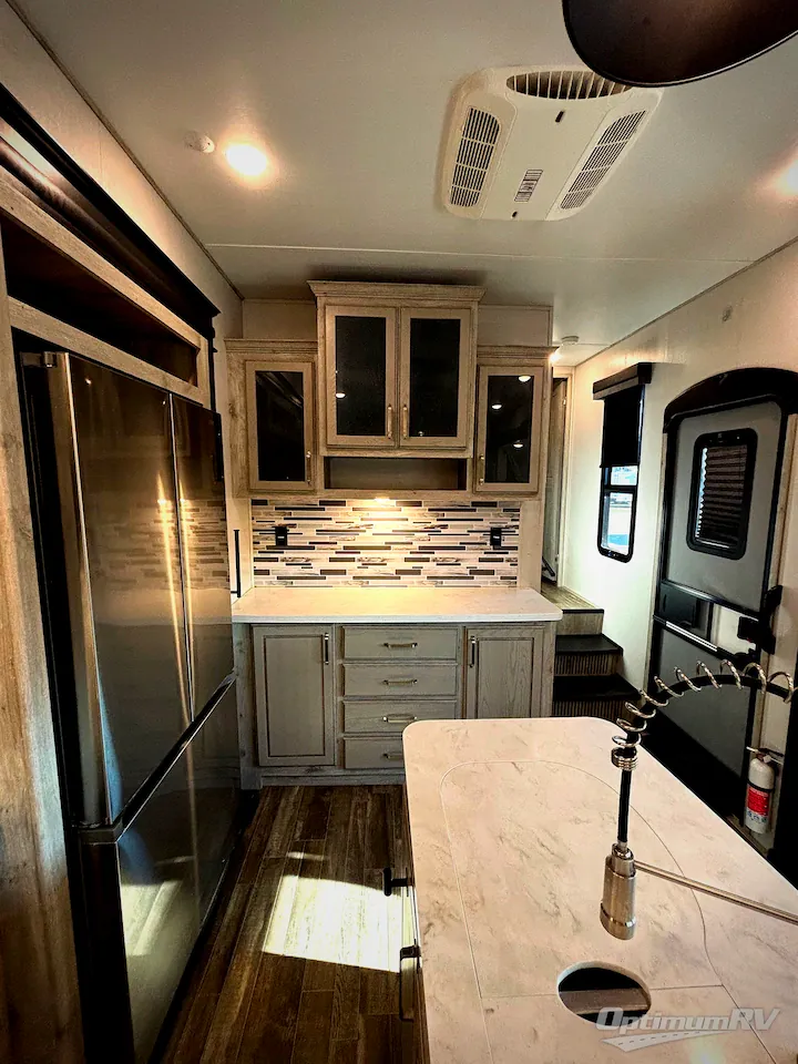 2022 Keystone Avalanche 390DS, Photos photo 16