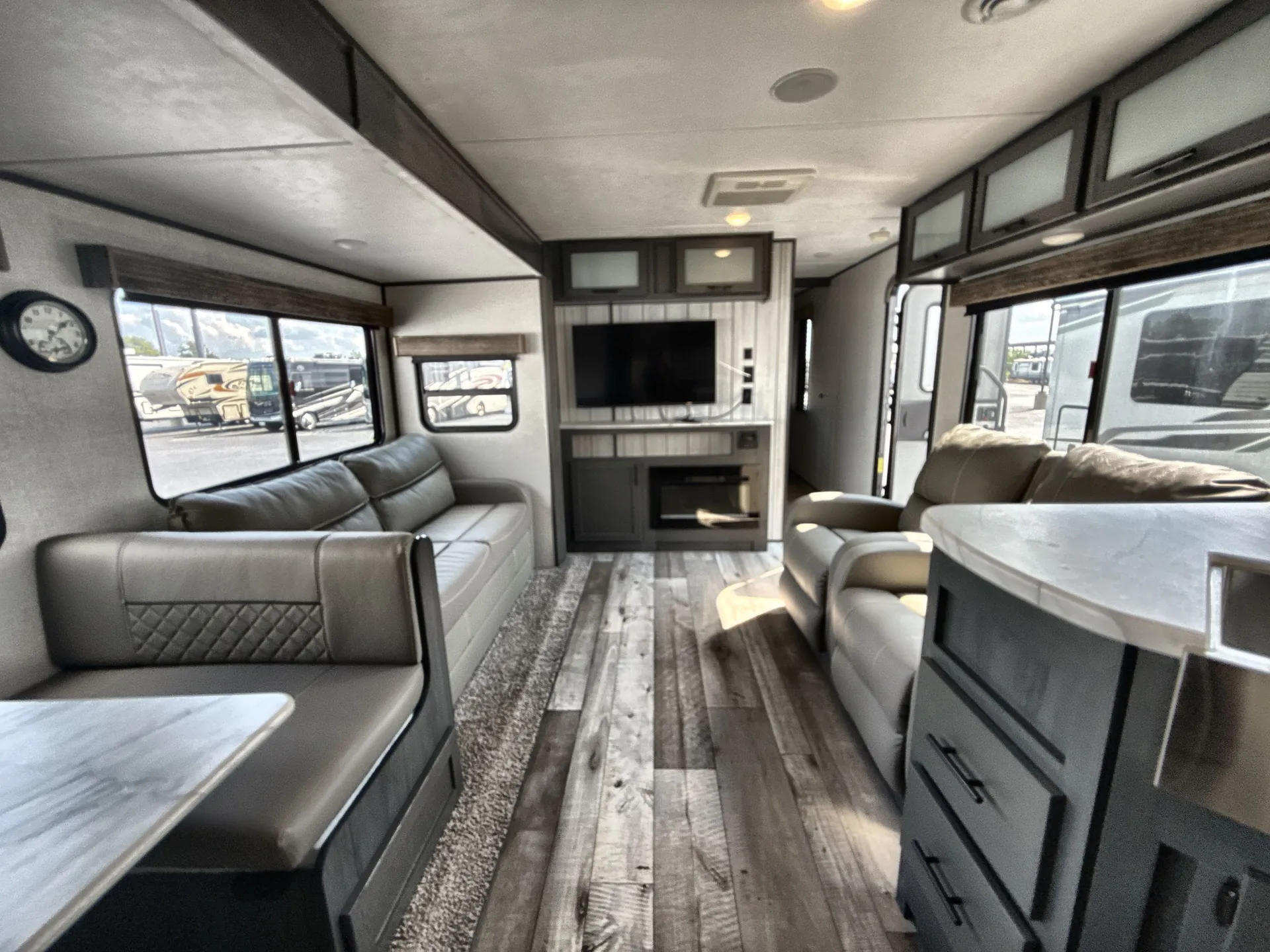 2022 Dutchmen Aspen Trail 2880RKS — living area main