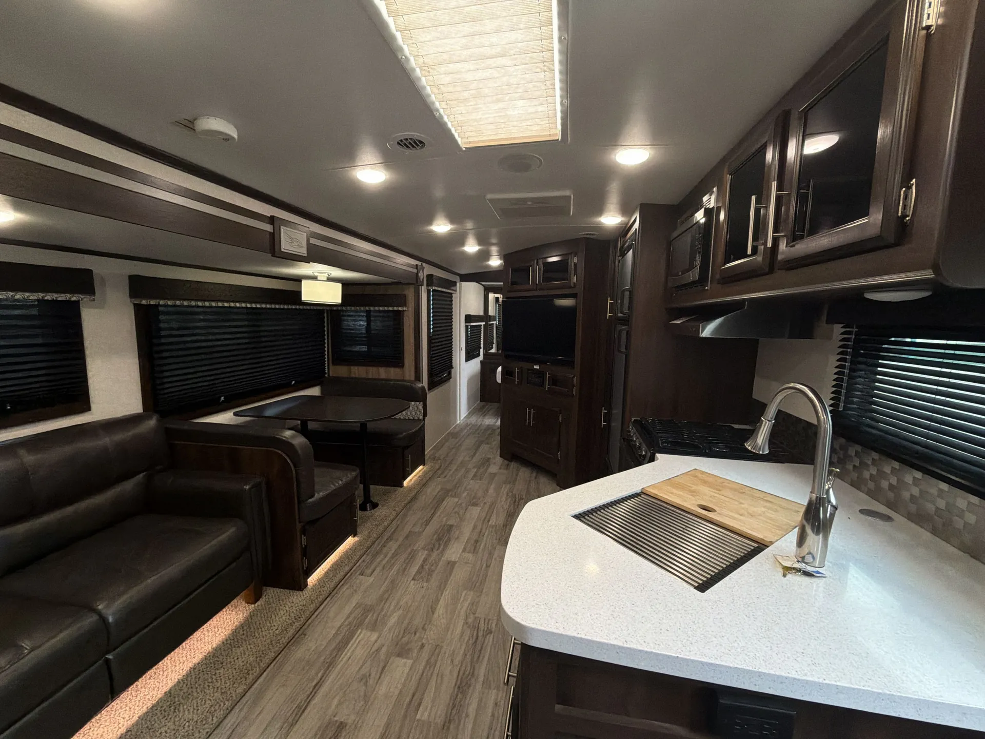 2019 Jayco White Hawk 28RL - Photo 3