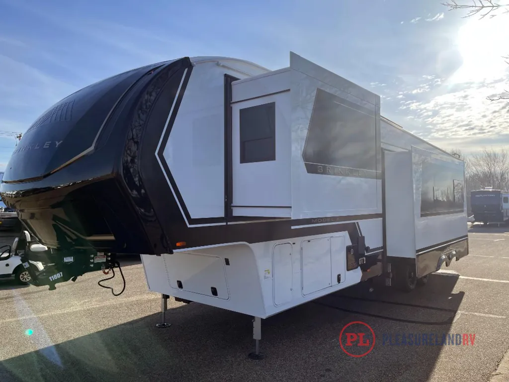 2026 Brinkley Model Z 3515, Photos photo 4