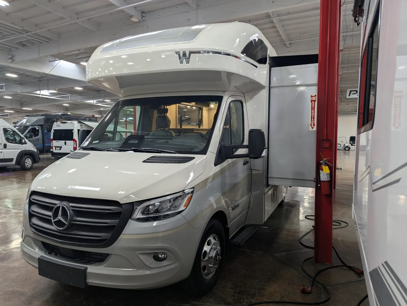 2027 Winnebago View 24D - Photo 4