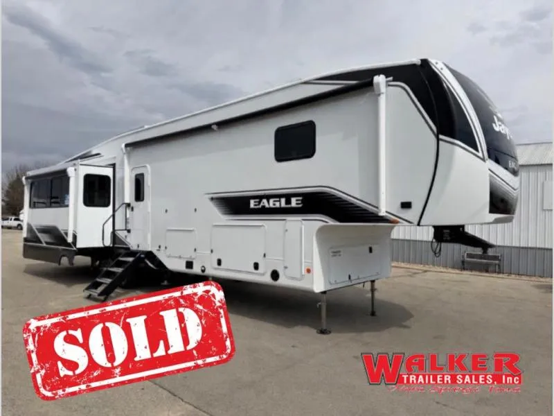 2026 Jayco Eagle 355MBQS - Photo 2