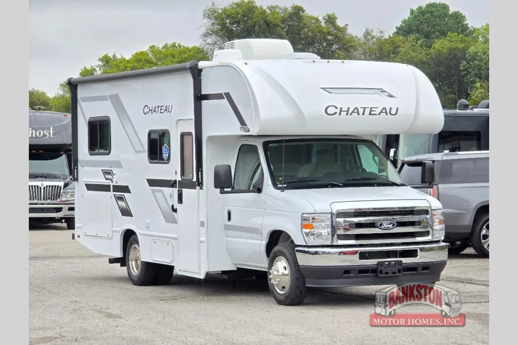 2026 Thor Motor Coach Chateau 21Z - Photo 2