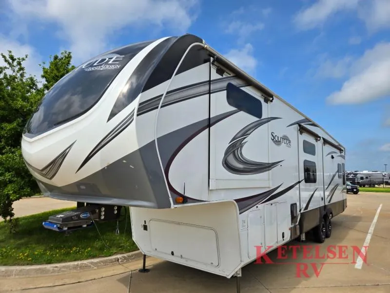 2023 Grand Design Solitude 378MBS - Photo 3