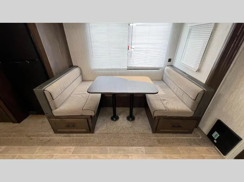 2021 Forest River RV Cherokee 274BRB - Photo 4