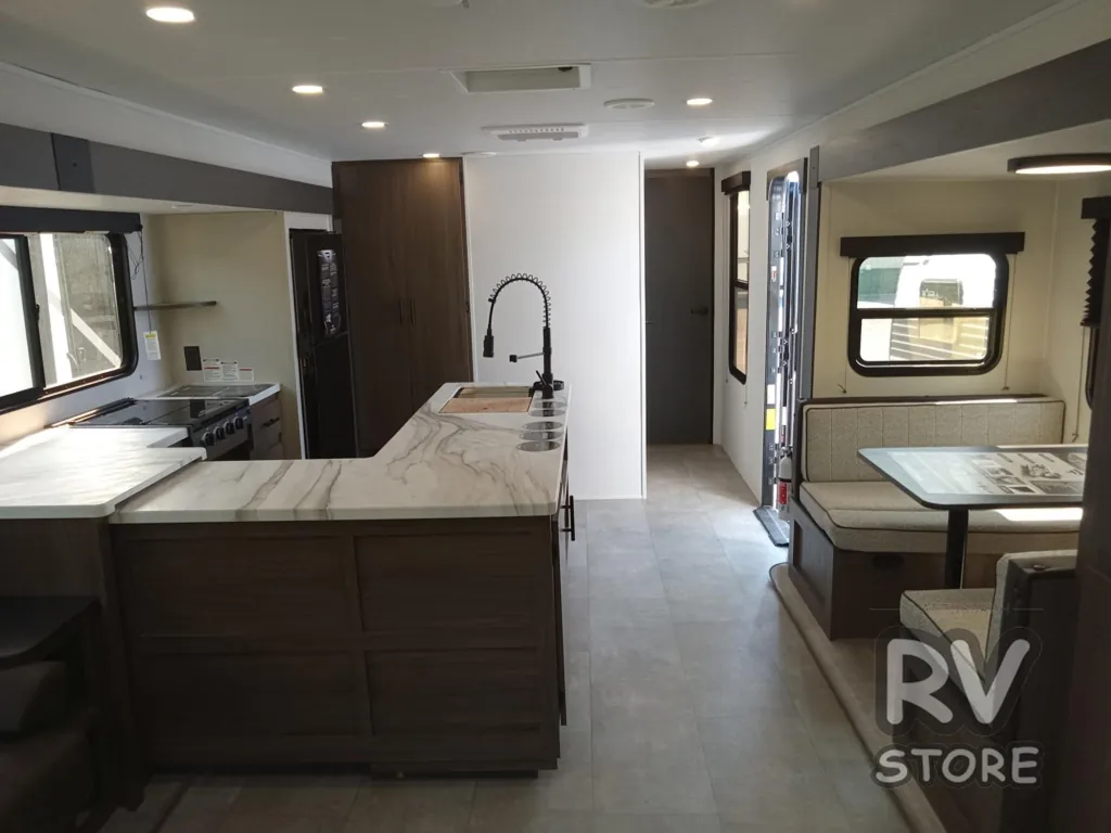 2027 Forest River Tracer 286RL, Photos photo 12