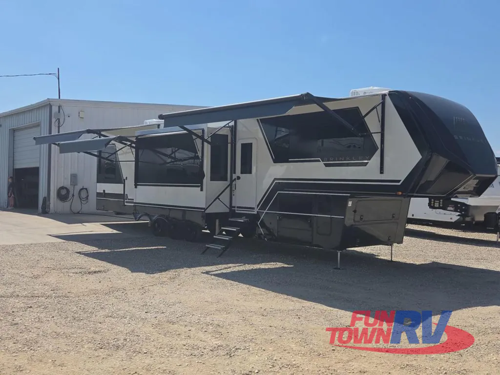 2026 Brinkley Model G 3950, Photos photo 10