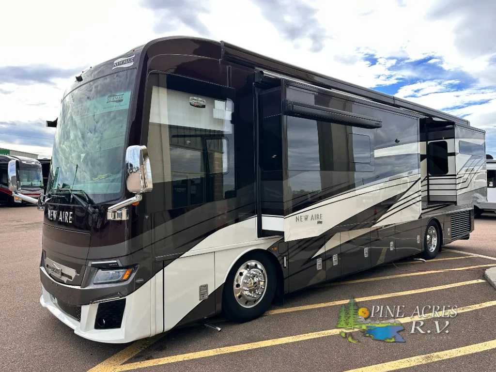 2024 Newmar New Aire 3549, Photos photo 10