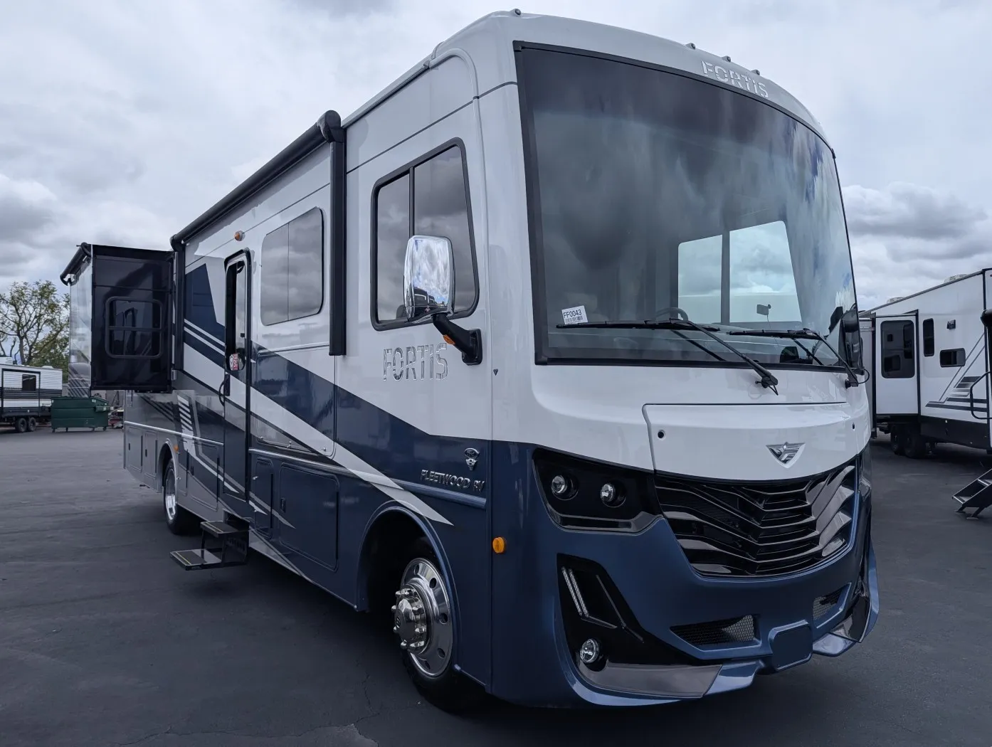 2026 Fleetwood Fortis 32RW - Photo 2