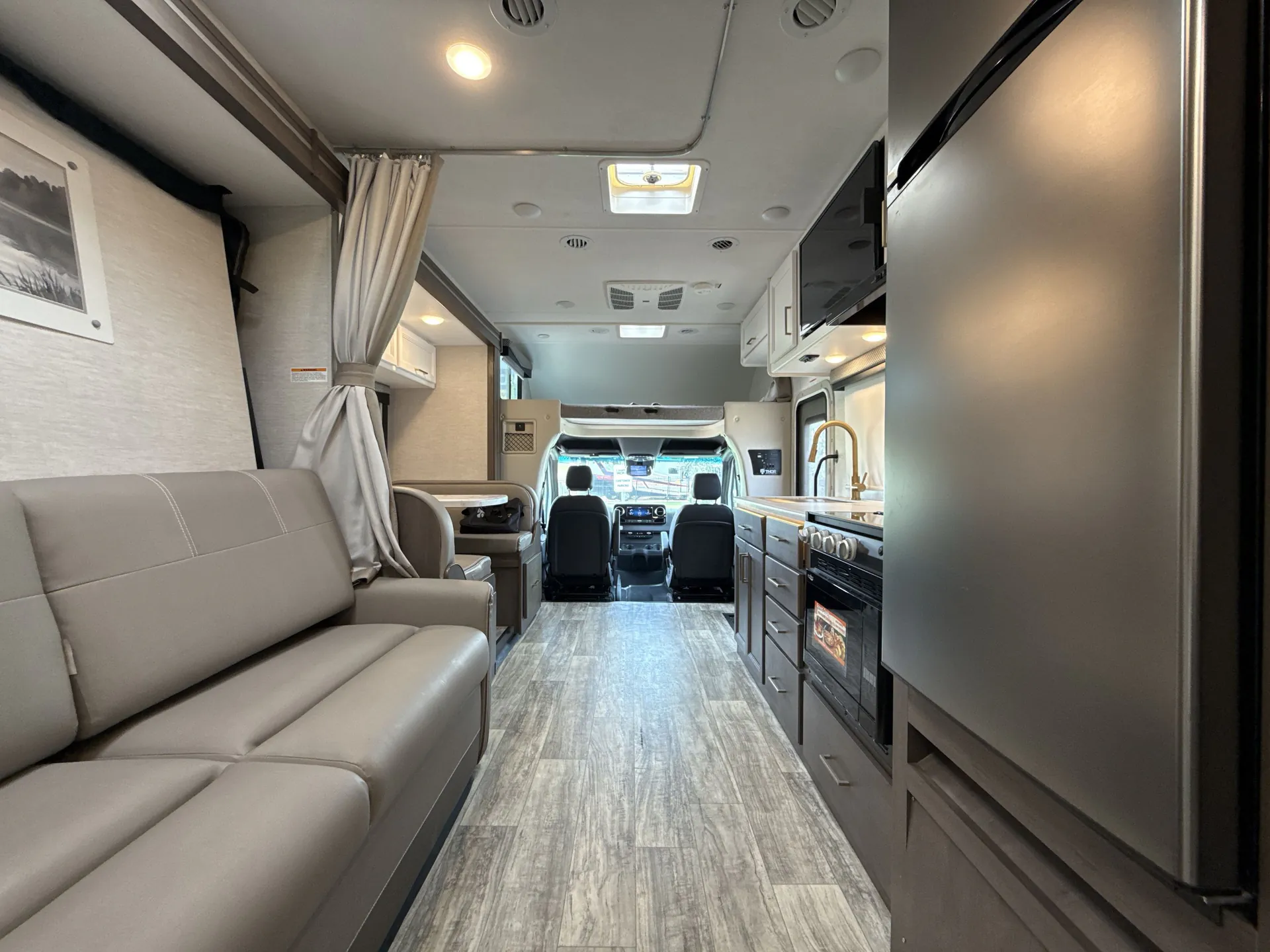 2024 Thor Motor Coach Freedom Elite 24FL - Photo 4