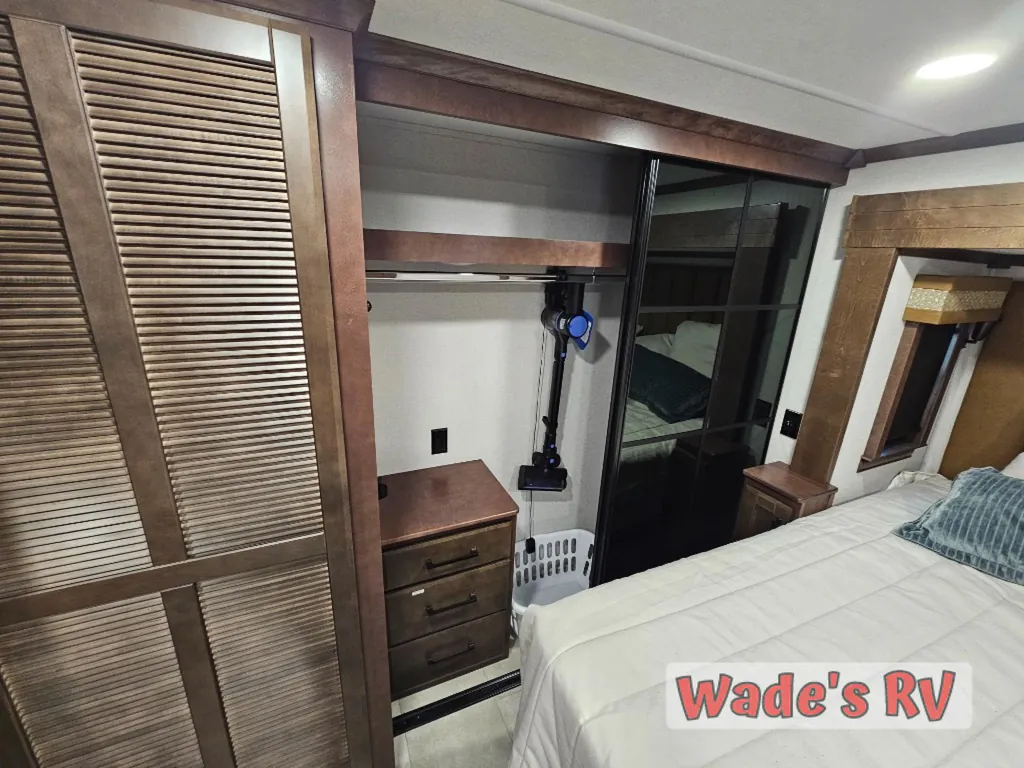 2025 Forest River RiverStone 425FO, Photos photo 39