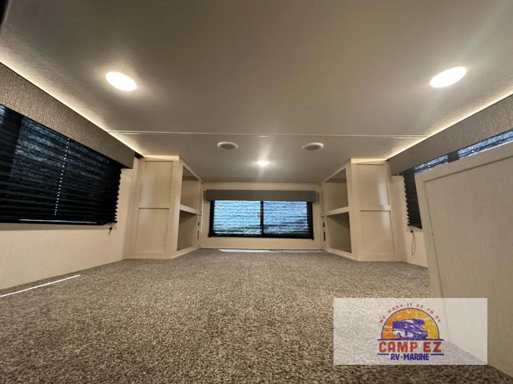 2025 Forest River Sabre 36DBB, Photos photo 12