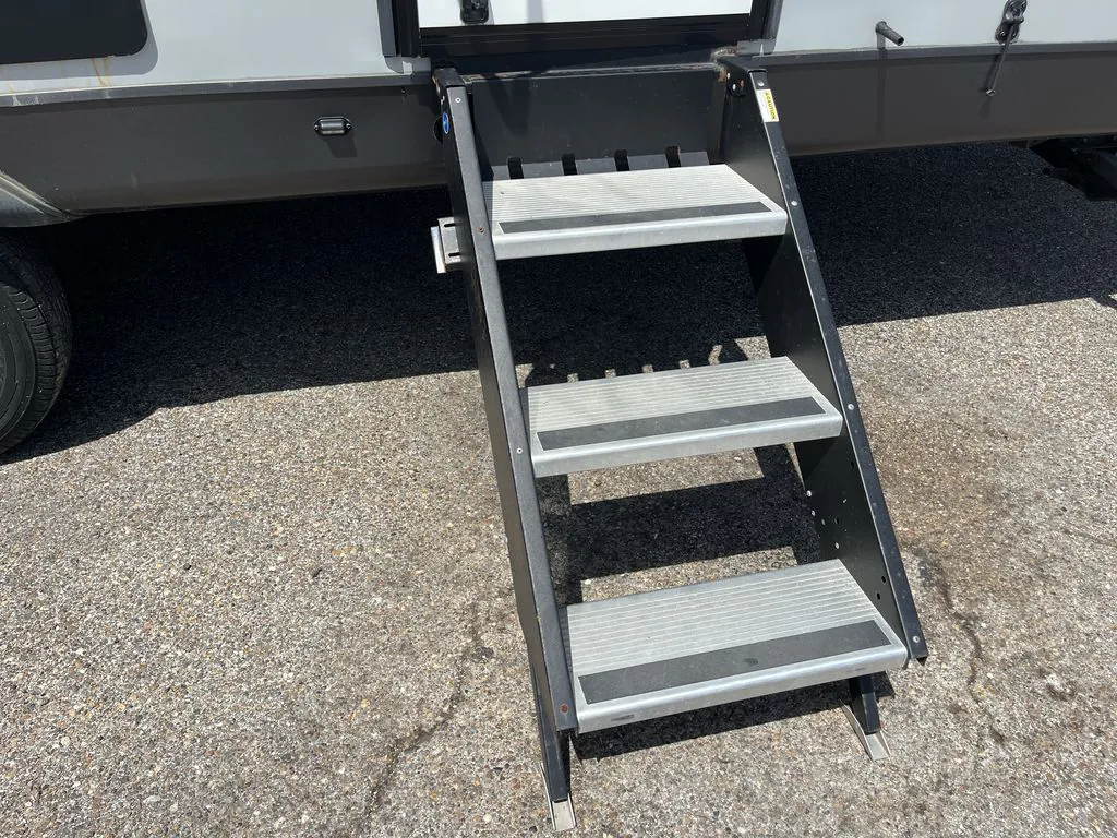 2022 Forest River Flagstaff Micro Lite 25BRDS, Photos photo 32